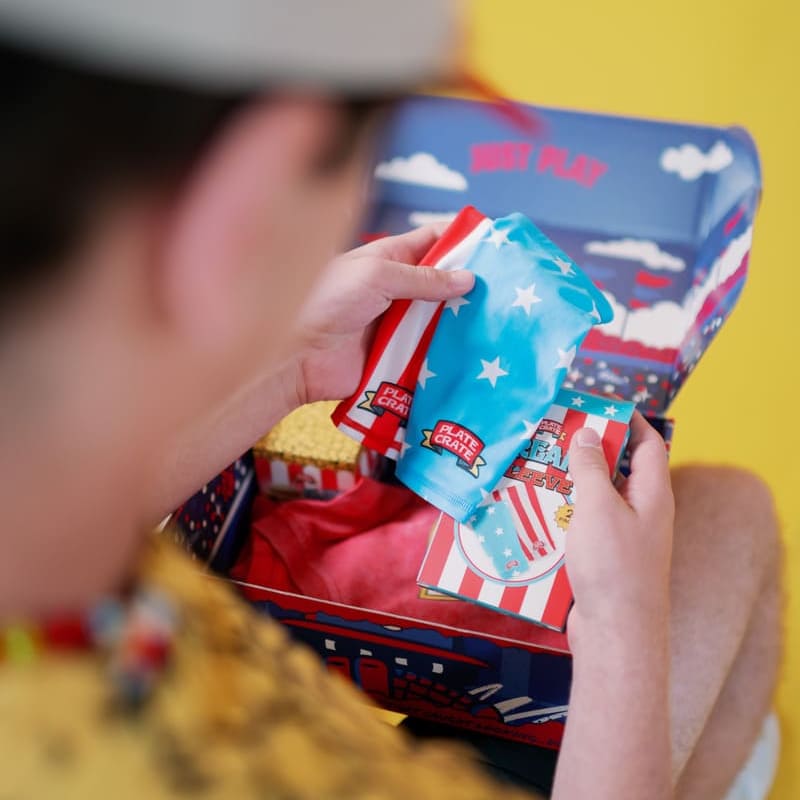 Amusement Forearm Sleeve Plate Crate