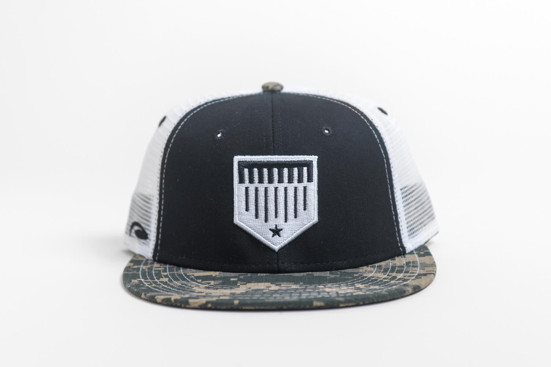 Digi Camo Mesh Trucker 3